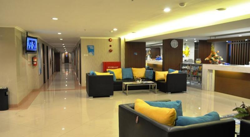 Everyday Smart Hotel - Malang Kültér fotó