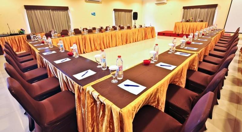 Everyday Smart Hotel - Malang Kültér fotó