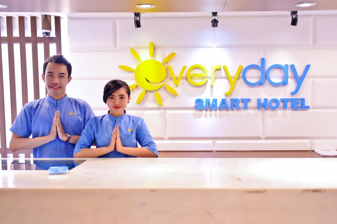 Everyday Smart Hotel - Malang Kültér fotó